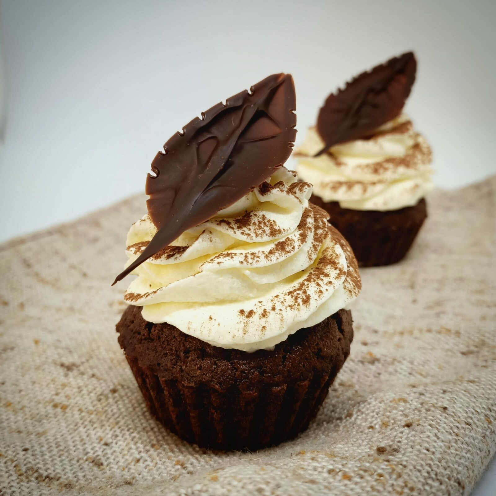 cupcake muffin con riciclo albumi frosting crema al burro cacao cioccolato