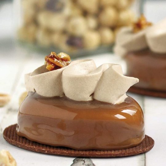 touché pralinato nocciola ganache montata cioccolato al latte