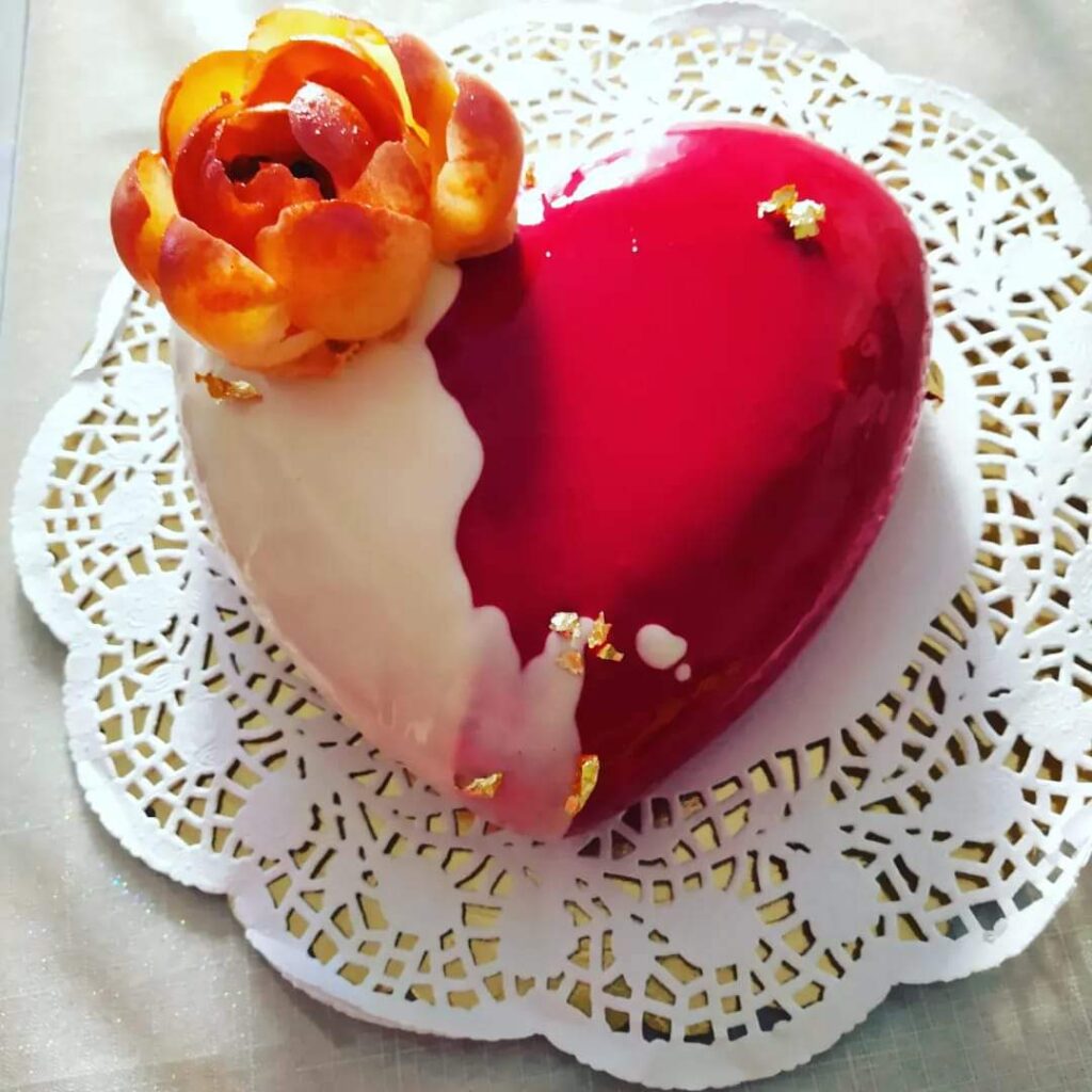 FB_IMG_1676386065985 FB IMG 1676386065985 Silvia Brunzin - Corsi on line di pasticceria moderna