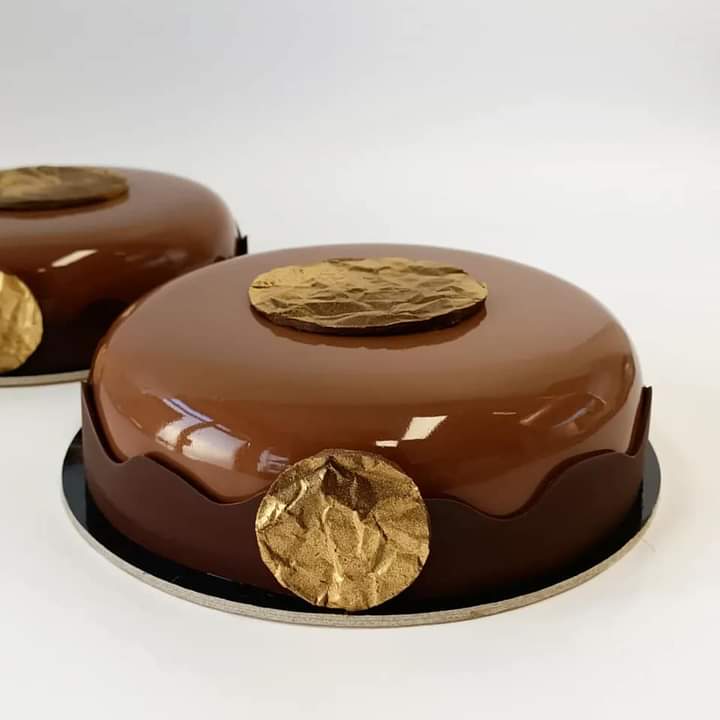 FB_IMG_1678050310857 FB IMG 1678050310857 Silvia Brunzin - Corsi on line di pasticceria moderna