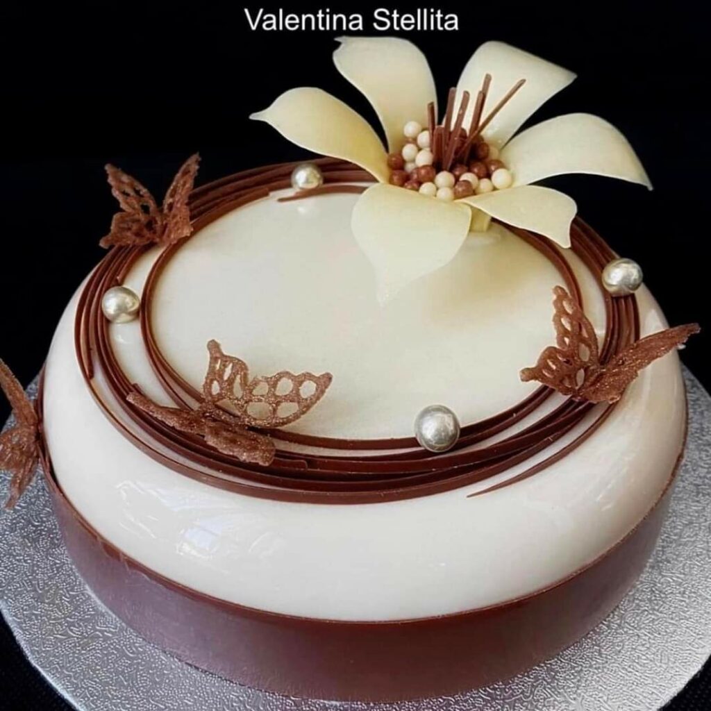 FB_IMG_1704104571824 FB IMG 1704104571824 Silvia Brunzin - Corsi on line di pasticceria moderna